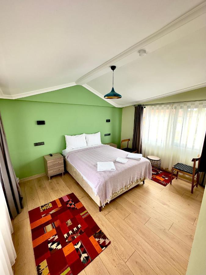 Terrace Guesthouse Istanbul Exterior foto